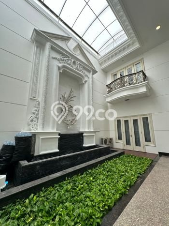 Ready to Use! Premium House LT 500m2 Desain Modern di Pakuwon Indah Ready to Use! Premium House LT 500m2 Desain Modern di Pakuwon Indah