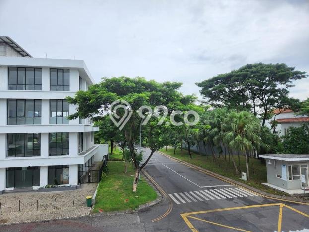 Ruko Disewakan Kawasan Citraland, Luas 168m², Pusat Bisnis, Siap Operasi Ruko Disewakan Kawasan Citraland, Luas 168m², Pusat Bisnis, Siap Operasi