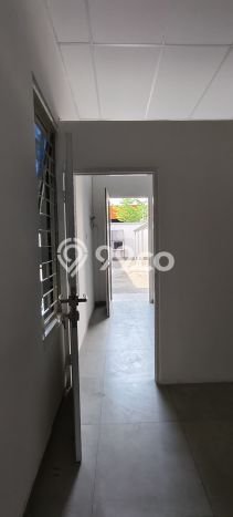 Gudang Bagus Dijual LB 450m2 Lokasi Strategis Surabaya Area Cocok untuk Berbisnis Gudang Bagus Dijual LB 450m2 Lokasi Strategis Surabaya Area Cocok untuk Berbisnis