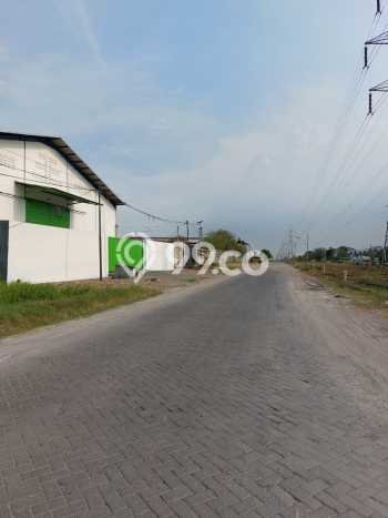 Unit Gudang Disewakan di Gresik Kota di Area Ramai & Strategis Unit Gudang Disewakan di Gresik Kota di Area Ramai & Strategis