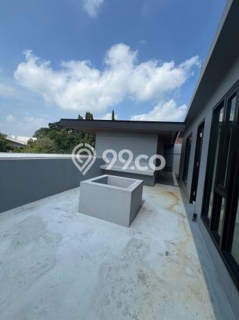 Jual Rumah Mewah Elegan Dengan View Cantik di Citraland, Surabaya Jual Rumah Mewah Elegan Dengan View Cantik di Citraland, Surabaya