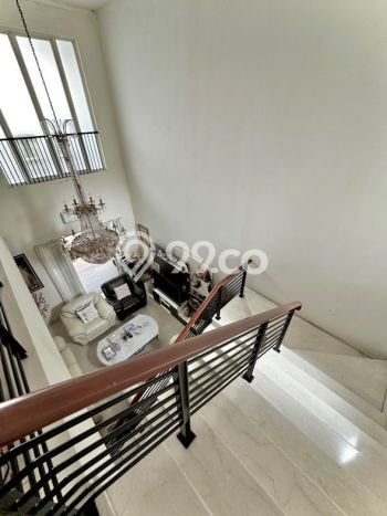 Jual Rumah Luas Megah Dengan View Eksklusif di Citraland, Surabaya Jual Rumah Luas Megah Dengan View Eksklusif di Citraland, Surabaya