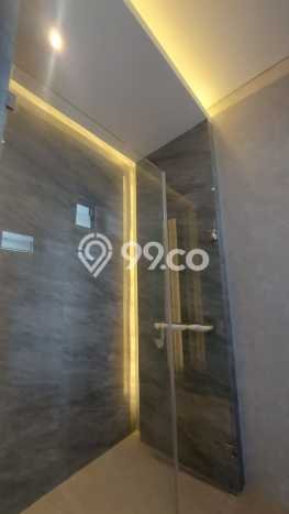 Rumah Elit Modern Siap Huni di Pakuwon Indah Surabaya Rumah Elit Modern Siap Huni di Pakuwon Indah Surabaya