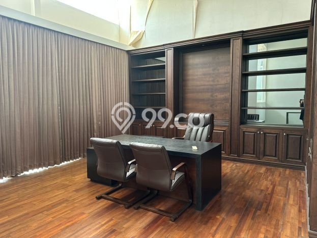 FEATURED! Rumah di , 5 KT, Area Premium, Luas 644m2m² LB 900m2m² FEATURED! Rumah di , 5 KT, Area Premium, Luas 644m2m² LB 900m2m²
