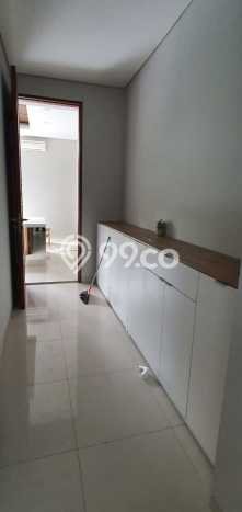 Rumah Kondisi Baik Disewakan di Pakuwon Indah, Surabaya LT 495m2, LB 400m2 Rumah Kondisi Baik Disewakan di Pakuwon Indah, Surabaya LT 495m2, LB 400m2