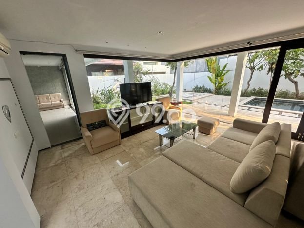 UNIT TERBATAS! Rumah di Darmo permai, 4 KT, Luas 544m2m² Bangunan 267m2m² UNIT TERBATAS! Rumah di Darmo permai, 4 KT, Luas 544m2m² Bangunan 267m2m²
