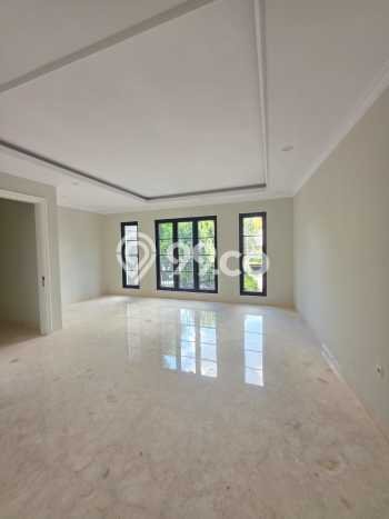 Hunian Eksklusif Siap Huni LT 218m2 di Kebayoran Baru, Jakarta Selatan Hunian Eksklusif Siap Huni LT 218m2 di Kebayoran Baru, Jakarta Selatan