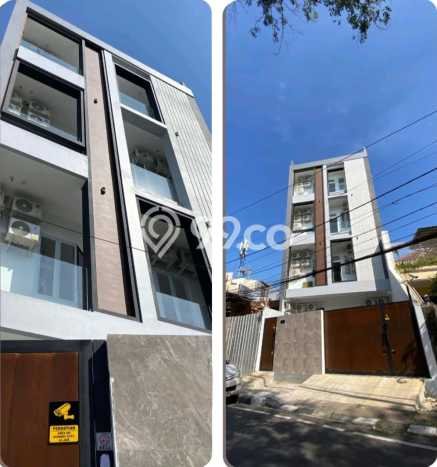 Rumah Mewah Dijual LT 172m2 di Senen, Jakarta Pusat Rumah Mewah Dijual LT 172m2 di Senen, Jakarta Pusat