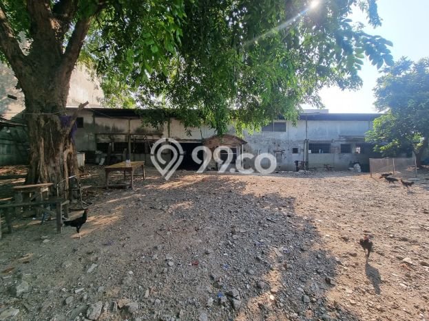 Unit Gudang Dijual di Jakarta Utara LT 1700m2 & LB 600m2 Unit Gudang Dijual di Jakarta Utara LT 1700m2 & LB 600m2