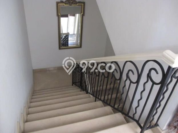 Rumah Luxury Modern Tanpa Renovasi di Setiabudi Jakarta Selatan Rumah Luxury Modern Tanpa Renovasi di Setiabudi Jakarta Selatan