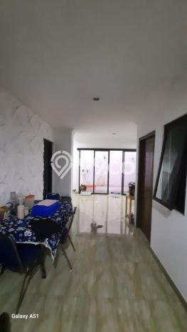 Jual Rumah Luas Elegan Dengan View Eksklusif di Meruya, Jakarta Barat Jual Rumah Luas Elegan Dengan View Eksklusif di Meruya, Jakarta Barat