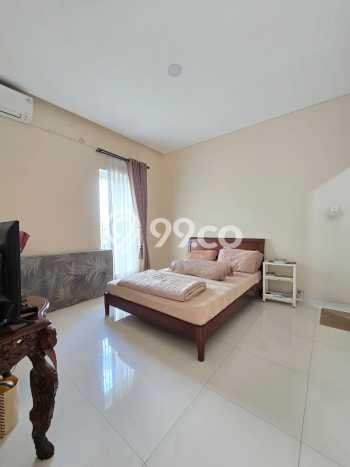 Hunian Mewah LB 200m2 Siap Pakai Desain Elegan di Ciganjur, Jakarta Selatan Hunian Mewah LB 200m2 Siap Pakai Desain Elegan di Ciganjur, Jakarta Selatan