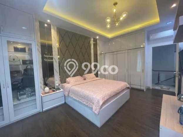 Dijual Rumah Mewah Elegan Dengan View Cantik di Pondok Indah, Jakarta Selatan Dijual Rumah Mewah Elegan Dengan View Cantik di Pondok Indah, Jakarta Selatan