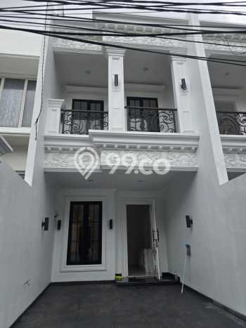 Jual Rumah Luas Elegan Dengan View Cantik di Sunter, Jakarta Utara Jual Rumah Luas Elegan Dengan View Cantik di Sunter, Jakarta Utara