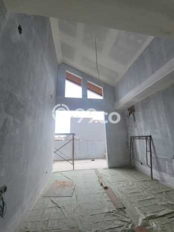 Rumah Luxury Modern Tanpa Renovasi di Puri Indah Jakarta Barat Rumah Luxury Modern Tanpa Renovasi di Puri Indah Jakarta Barat