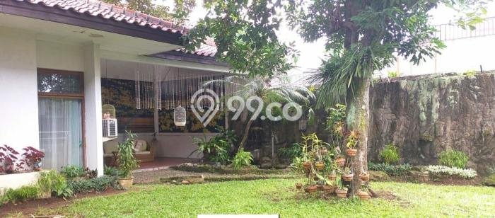 Rumah Mewah LB 750m2 Siap Huni Desain Elegan di Kemang, Jakarta Selatan Rumah Mewah LB 750m2 Siap Huni Desain Elegan di Kemang, Jakarta Selatan