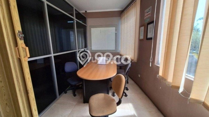 Kantor Dijual Lokasi Emas di Pulo Gadung Luas 755m2 Kantor Dijual Lokasi Emas di Pulo Gadung Luas 755m2