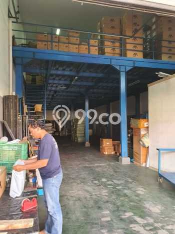 Gudang Dijual di Cakung Jakarta Timur dengan Luas Bangunan 486m2 Gudang Dijual di Cakung Jakarta Timur dengan Luas Bangunan 486m2