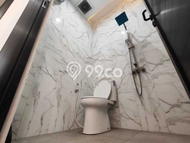 Jual Rumah Eksklusif 4 KT di Meruya, Jakarta Barat Jual Rumah Eksklusif 4 KT di Meruya, Jakarta Barat