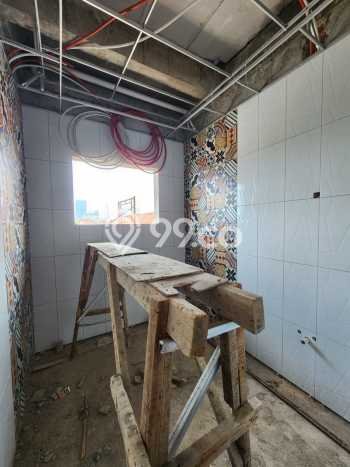 Rumah Luxury Modern Tanpa Renovasi di Puri Indah Jakarta Barat Rumah Luxury Modern Tanpa Renovasi di Puri Indah Jakarta Barat