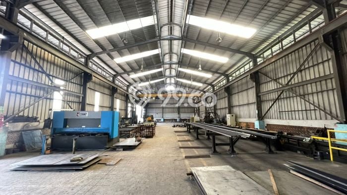 Unit Gudang Dijual di Curug Tangerang Luas Bangunan 3215m2 Unit Gudang Dijual di Curug Tangerang Luas Bangunan 3215m2