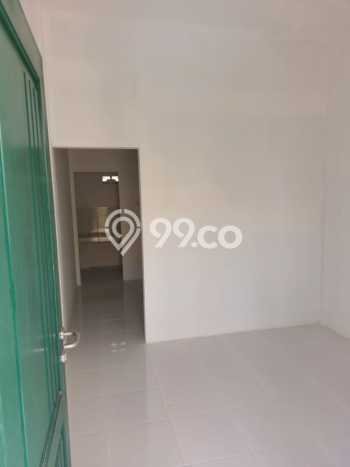 Dijual Kost di Cikarang Selatan, Bekasi, 42 KT, 42 KM, Luas 975m2 Dijual Kost di Cikarang Selatan, Bekasi, 42 KT, 42 KM, Luas 975m2