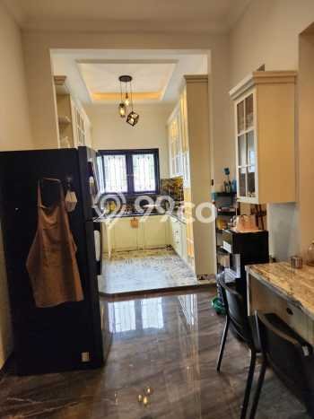 LIMITED OFFER! Rumah Berkualitas di Kelapa Gading, Luas 144m² LB 216m² LIMITED OFFER! Rumah Berkualitas di Kelapa Gading, Luas 144m² LB 216m²