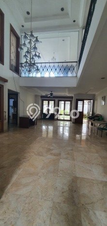 Dijual Rumah Premium dengan Fasilitas Sekitar Komplit di Mampang Prapatan, Jakarta Selatan Dijual Rumah Premium dengan Fasilitas Sekitar Komplit di Mampang Prapatan, Jakarta Selatan