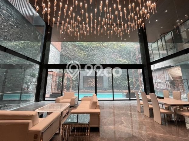 HARGA TERBAIK! Rumah Berkualitas area Pantai Indah Kapuk, Luas 600m² LB 1500m² HARGA TERBAIK! Rumah Berkualitas area Pantai Indah Kapuk, Luas 600m² LB 1500m²
