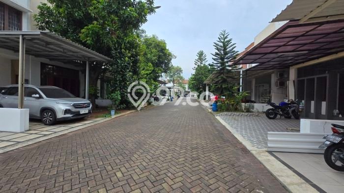 Rumah 3 KT 3 KM di Lokasi Strategis Cakung, Jakarta Timur Rumah 3 KT 3 KM di Lokasi Strategis Cakung, Jakarta Timur