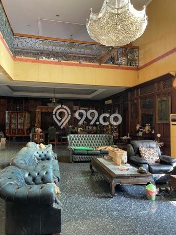 Rumah Elit Modern Siap Huni di Simprug Jakarta Selatan Rumah Elit Modern Siap Huni di Simprug Jakarta Selatan