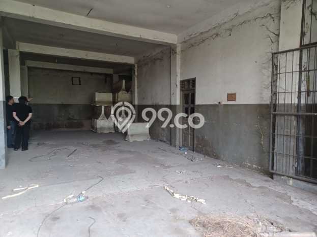 Area Ramai! Gudang Dijual di Karawaci untuk Bisnis Luas Bangunan 200m2 Area Ramai! Gudang Dijual di Karawaci untuk Bisnis Luas Bangunan 200m2