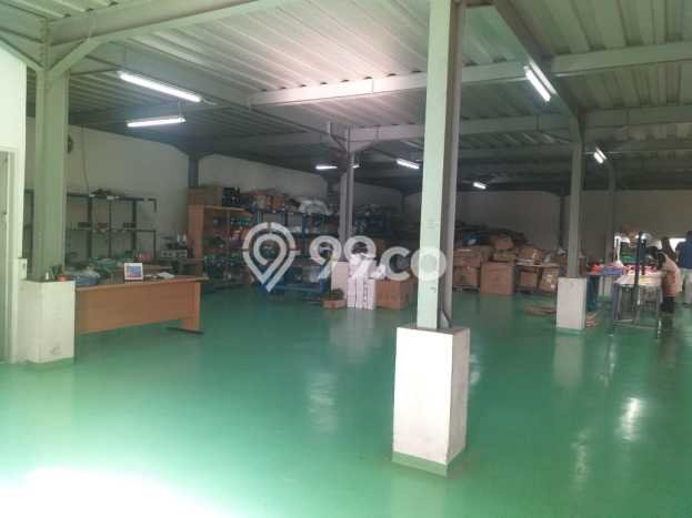 Pabrik Dijual di Sepatan Tangerang dengan LB 1400m2 Pabrik Dijual di Sepatan Tangerang dengan LB 1400m2