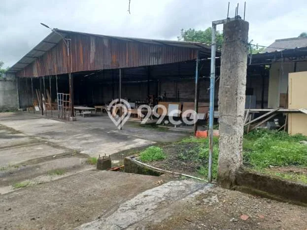 Unit Gudang Paling Strategis di Rajeg Tangerang dengan LB 200m2 Unit Gudang Paling Strategis di Rajeg Tangerang dengan LB 200m2