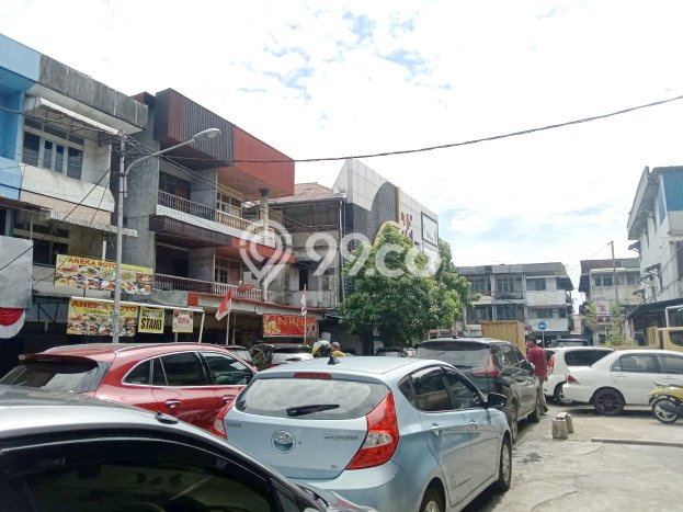 Disewakan Komersial di Pontianak Selatan Pontianak LT 100m2, LB 228m2 Disewakan Komersial di Pontianak Selatan Pontianak LT 100m2, LB 228m2