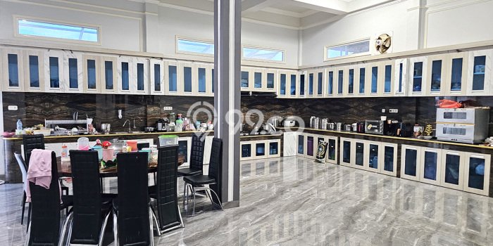 Komersial Komersial Dijual di Pontianak Utara Pontianak LT 4000m2 & LB 1080m2 Komersial Komersial Dijual di Pontianak Utara Pontianak LT 4000m2 & LB 1080m2