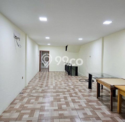 Ruko Dijual di Pontianak Selatan LT 94m2, LB 280m2 untuk Investasi Ruko Dijual di Pontianak Selatan LT 94m2, LB 280m2 untuk Investasi