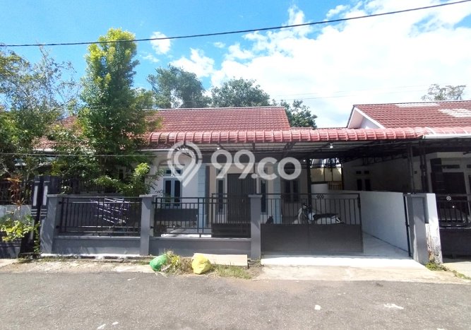Rumah Strategis Minimalis Lb 155m2 di Pontianak Tenggara, Pontianak Rumah Strategis Minimalis Lb 155m2 di Pontianak Tenggara, Pontianak