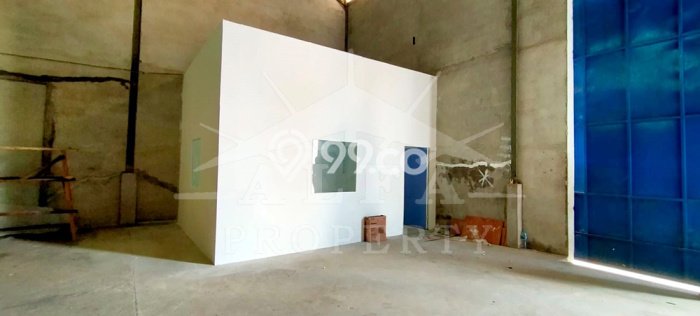 Unit Gudang Dijual di Pontianak Tenggara Pontianak Luas Bangunan 216m2 Unit Gudang Dijual di Pontianak Tenggara Pontianak Luas Bangunan 216m2