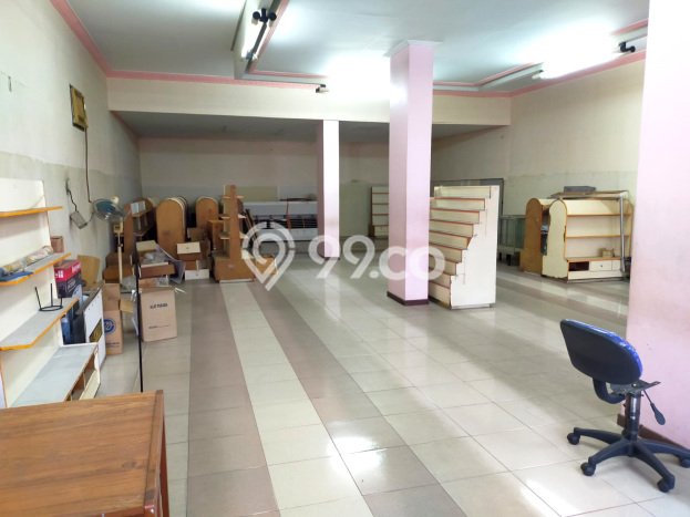 Unit Komersial Dijual di Pontianak Kota Pontianak Luas Bangunan 648m2 Unit Komersial Dijual di Pontianak Kota Pontianak Luas Bangunan 648m2