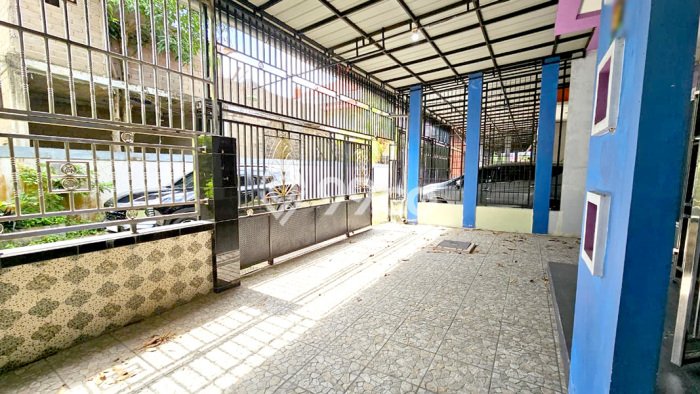 Sewa cepat rumah minimalis lokasi strategis 5 Kamar di Pontianak Selatan, Pontianak Sewa cepat rumah minimalis lokasi strategis 5 Kamar di Pontianak Selatan, Pontianak