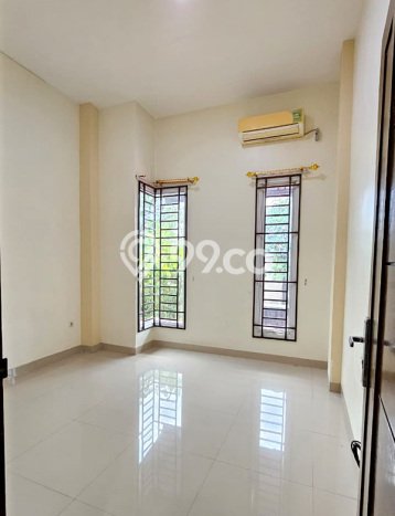 Sewa cepat rumah minimalis lokasi strategis 5 Kamar di Pontianak Selatan, Pontianak Sewa cepat rumah minimalis lokasi strategis 5 Kamar di Pontianak Selatan, Pontianak