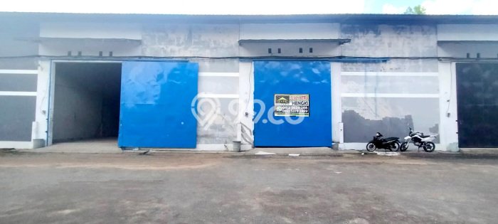 Unit Gudang Dijual di Pontianak Tenggara Pontianak Luas Bangunan 216m2 Unit Gudang Dijual di Pontianak Tenggara Pontianak Luas Bangunan 216m2