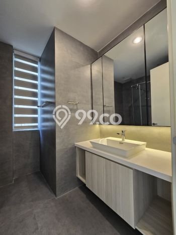 UNIT PREMIUM! Apartemen di , 2 KT, Luas 153m2m², Strategic Location UNIT PREMIUM! Apartemen di , 2 KT, Luas 153m2m², Strategic Location