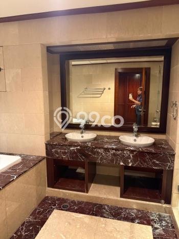 Hunian Apartemen Sewa Siap Huni di SCBD Jakarta Selatan dengan 3 KT / 4 KM Hunian Apartemen Sewa Siap Huni di SCBD Jakarta Selatan dengan 3 KT / 4 KM