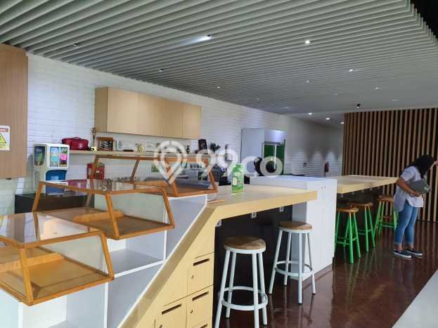 Kantor Disewakan di , Luas 1600m2m², Lokasi Bisnis Kantor Disewakan di , Luas 1600m2m², Lokasi Bisnis