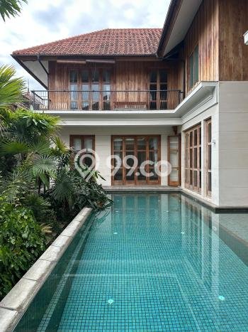 Jual Rumah Luas Megah Dengan View Eksklusif di Kemang, Jakarta Selatan Jual Rumah Luas Megah Dengan View Eksklusif di Kemang, Jakarta Selatan