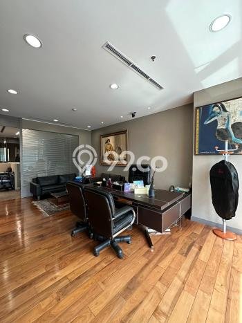 Kantor Bagus Dijual LB 221m2 Lokasi Strategis Jakarta Selatan Area Cocok untuk Berbisnis Kantor Bagus Dijual LB 221m2 Lokasi Strategis Jakarta Selatan Area Cocok untuk Berbisnis
