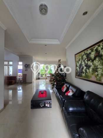 Ready to Use! Premium House LT 420m2 Desain Elegan di Alam Sutera Ready to Use! Premium House LT 420m2 Desain Elegan di Alam Sutera