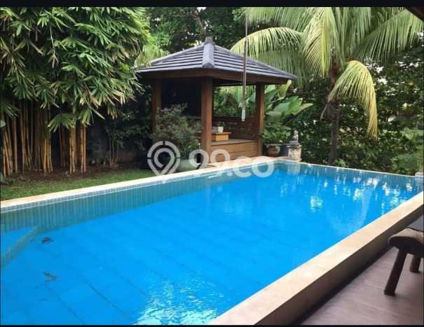 Rumah Elit Modern Siap Huni di Lebak Bulus Jakarta Selatan Rumah Elit Modern Siap Huni di Lebak Bulus Jakarta Selatan